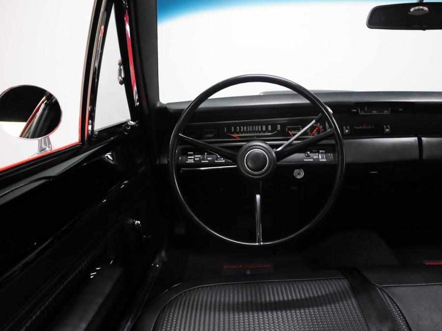  Plymouth Road Runner 440+6 Coupe 1969 года  (фото 2 из 13)